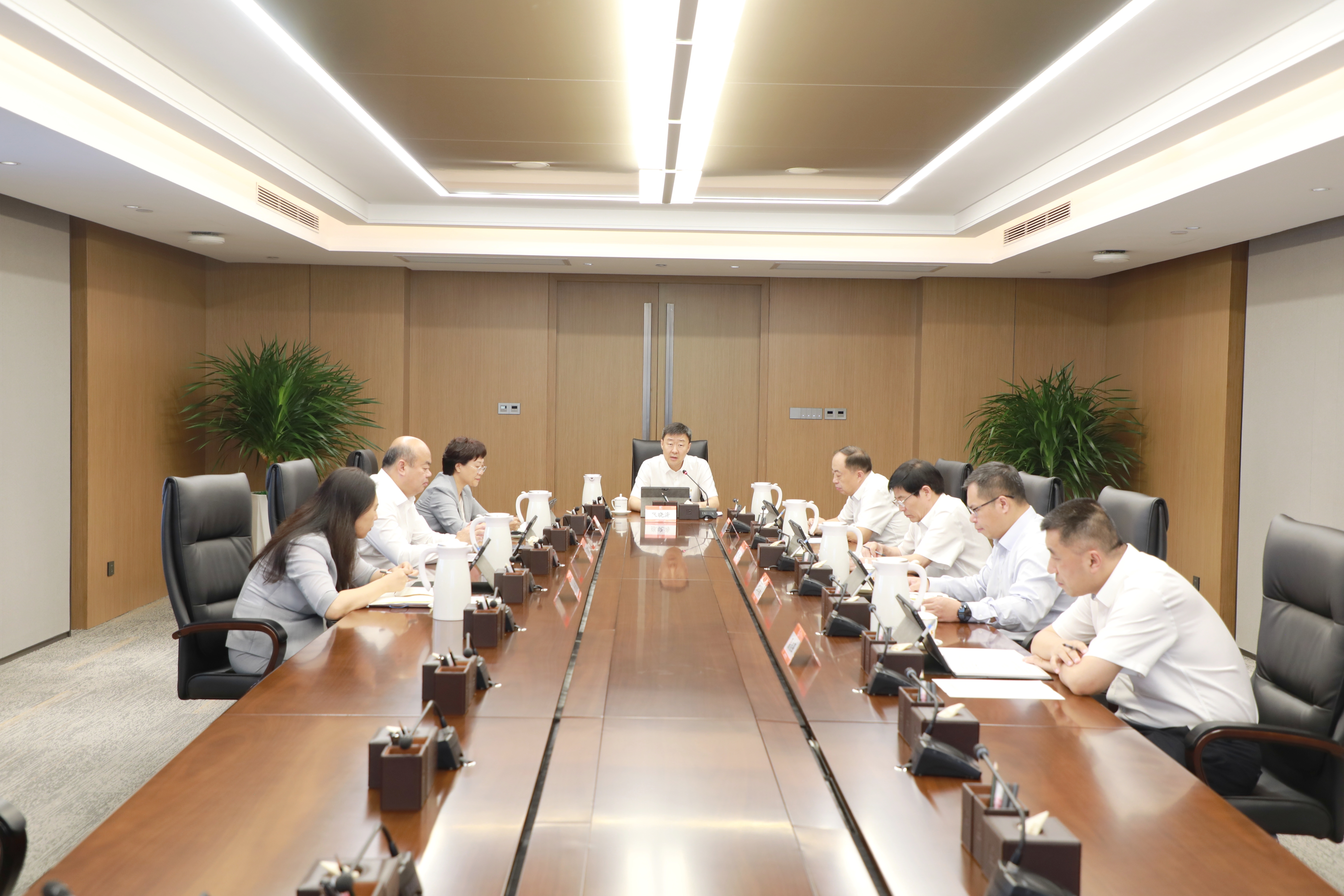 集团党委常委会召开聚会?转达学习习近平总书记主要讲话精神?研究有关事项